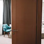 Leone Otel 4*