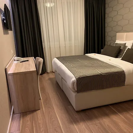 Leone 4* Меджугорье