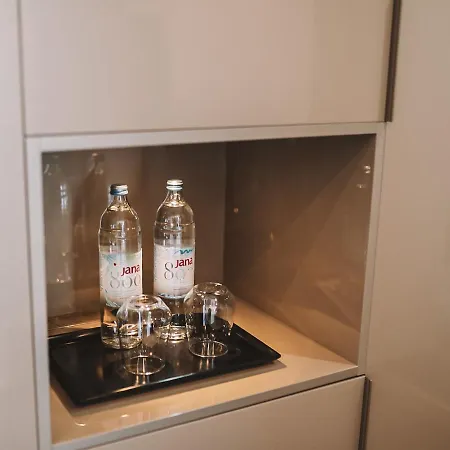 雄狮酒店 酒店 4*