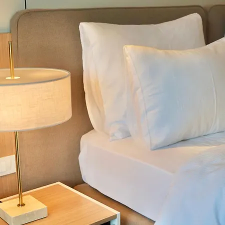 Leone Hotel 4*