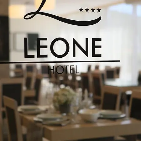 Leone Отель